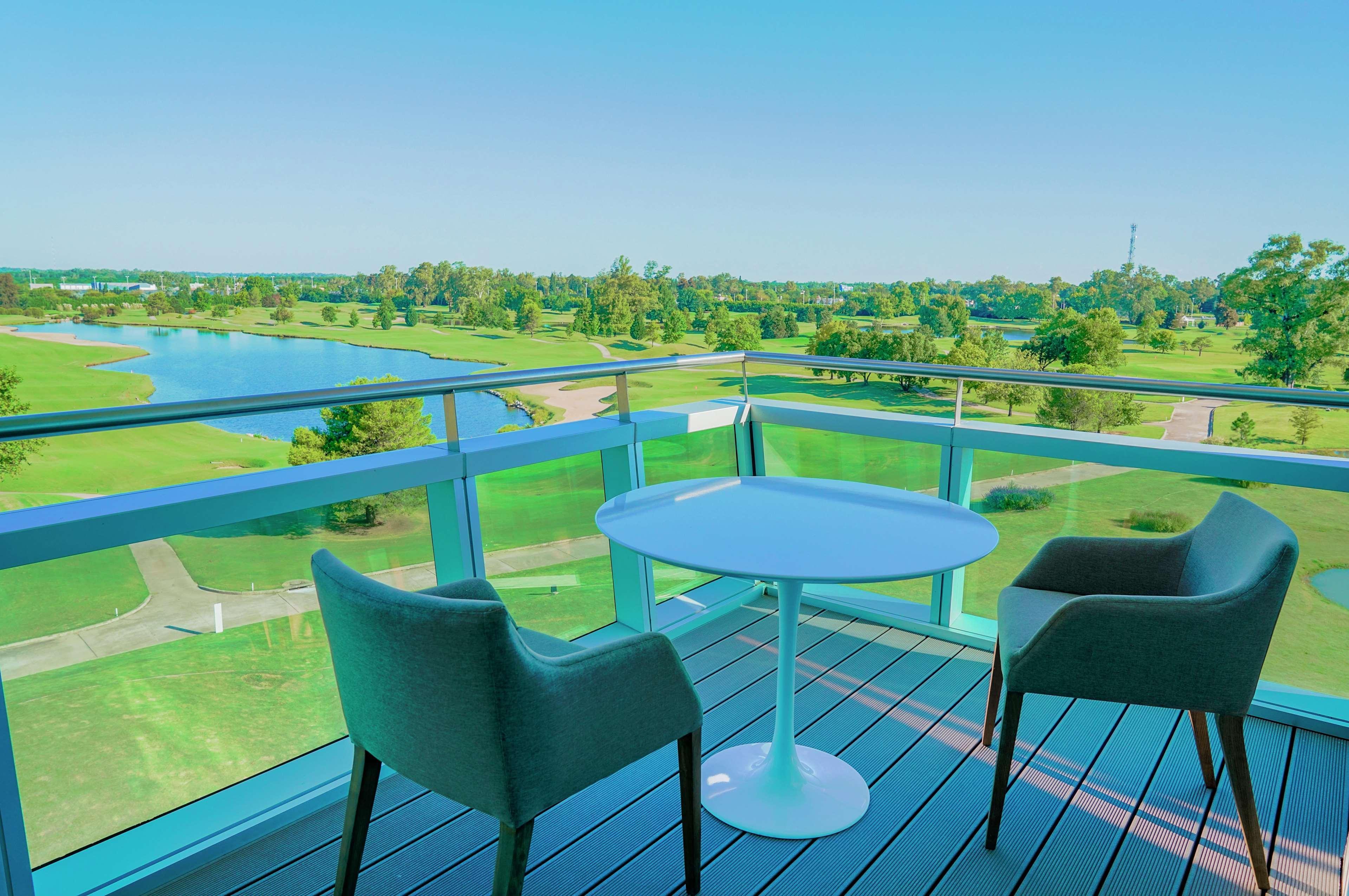 Hilton Pilar Hotel Екстериор снимка