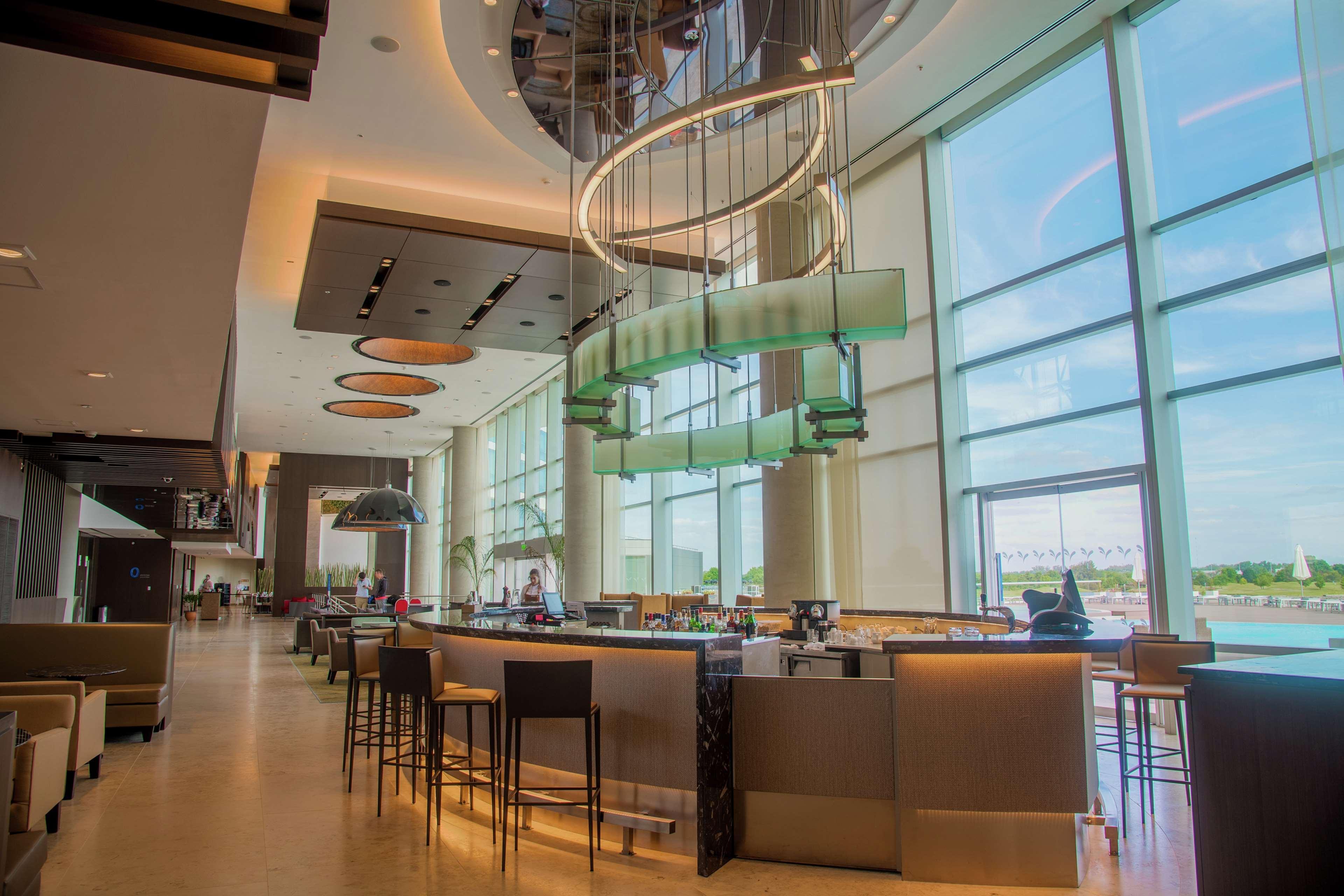 Hilton Pilar Hotel Екстериор снимка