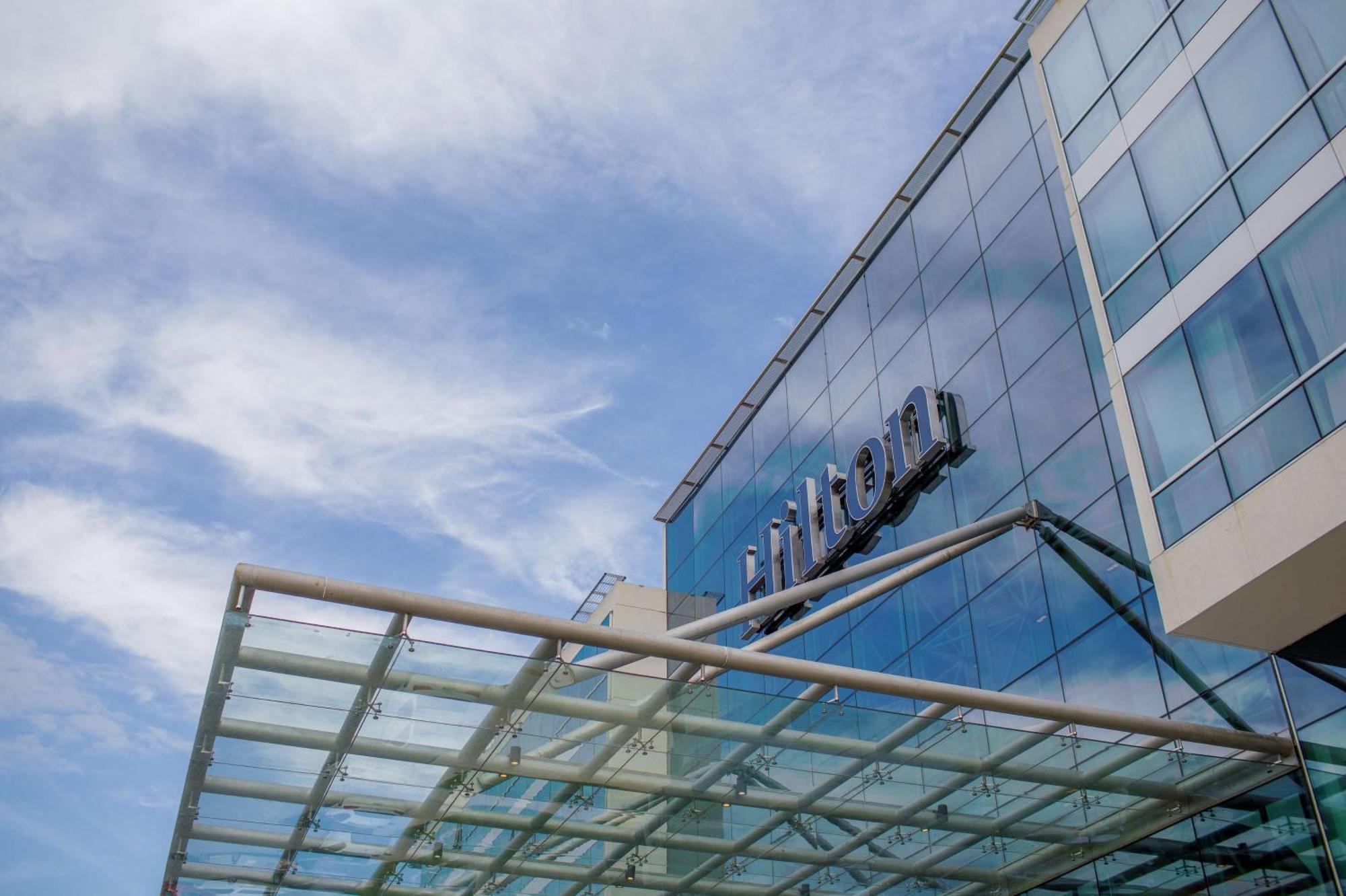 Hilton Pilar Hotel Екстериор снимка